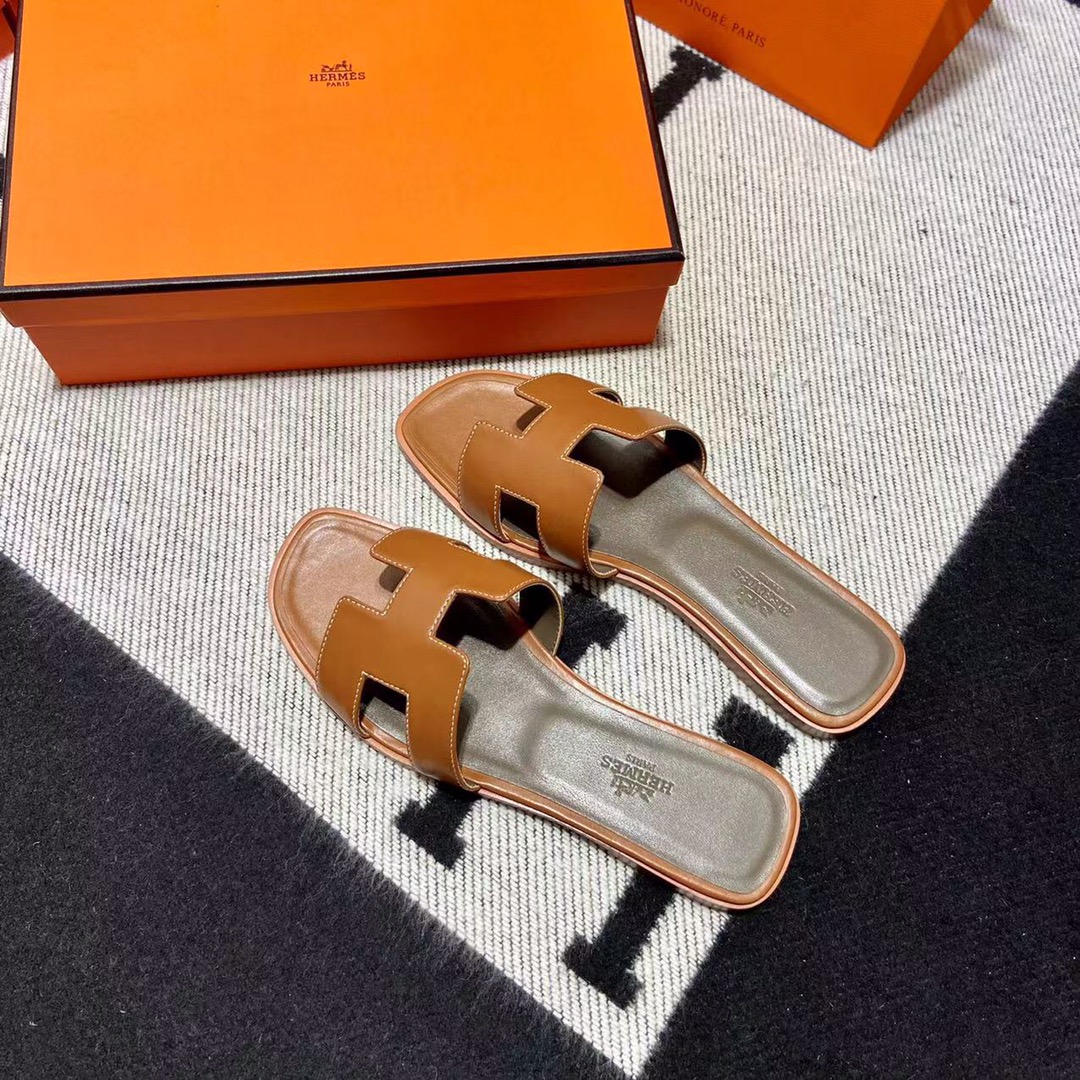 에르메스 올수공 오란 슬리퍼 샌들 스위프트 40